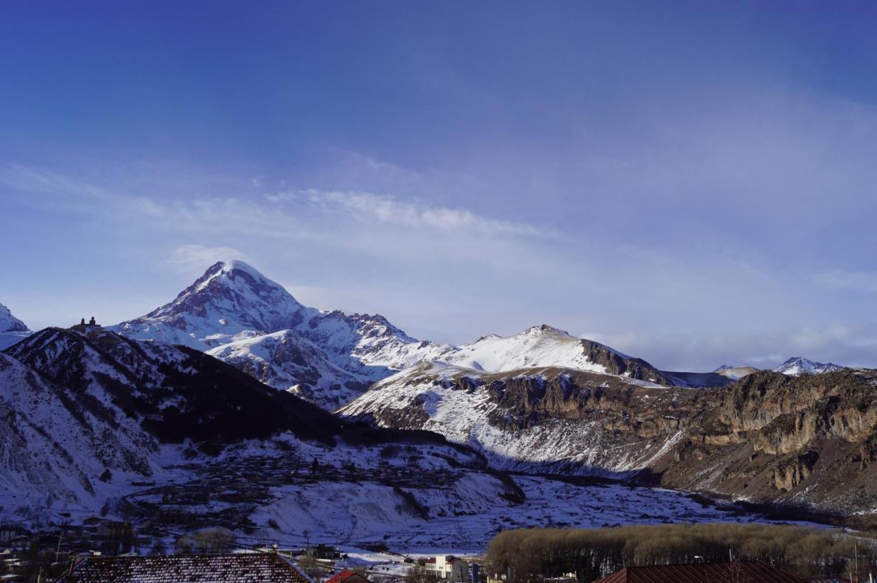 Alagi Cottage Kazbegi ภายนอก รูปภาพ