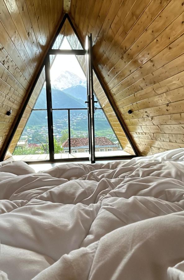 Alagi Cottage Kazbegi ภายนอก รูปภาพ