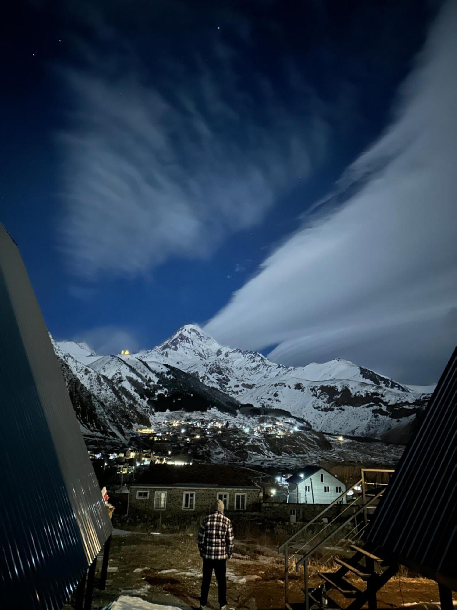 Alagi Cottage Kazbegi ภายนอก รูปภาพ